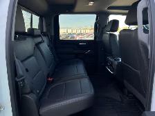 2020 GMC Sierra 2500HD SLT Crew Cab 5.3L V8 Diesel | Command Sta - Photo 22
