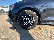 2017 Volkswagen Jetta TSI | Power Tailgate | Reverse Camera - Photo 10