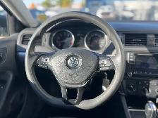 2017 Volkswagen Jetta TSI | Power Tailgate | Reverse Camera - Photo 15