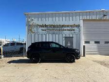 2023 Jeep Compass Altitude 4WD | Command Start | Power Tailgate - Photo 4