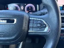 2023 Jeep Compass Altitude 4WD | Command Start | Power Tailgate - Photo 28