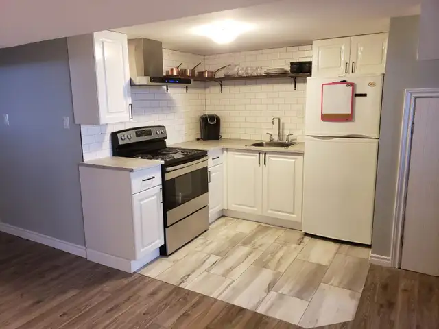 NEWLY RENOVATED  ROOMS FOR RENT STUDENTS  BY ALGONQUIN CARLETO
