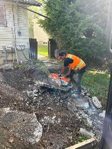looking for a forman and driver - Photo 3