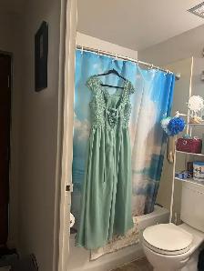 Dress For Sale - Photo 3