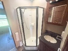 2013 Heartland Bighorn 3855 FL - Photo 8