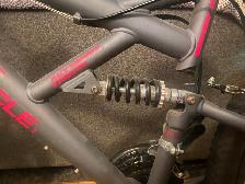 Mountain bike - Photo 2