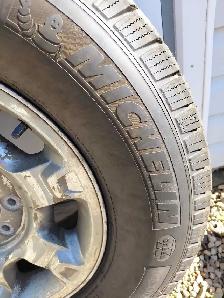 Winter Tires mounted on Aluminum Wheels - Photo 3