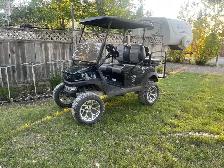 Lifted Club Car Tempo Lithium Golf Cart - Photo 2