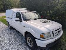 Ford Ranger 2011 avec boîte fermée / with Truck Cap - Photo 2