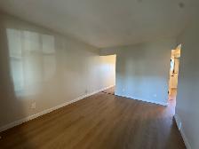 2 Bed 1 Bath House For Rent In Inkster - Faraday Area - Photo 3