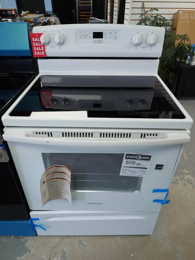 Amana '30' White Freestanding Electric Range on Sale‼️