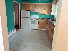1200 sq.ft. 3 Bedroom Apartment for Rent - Photo 2