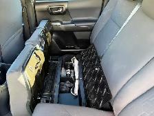 2018 Toyota Tacoma - Photo 6