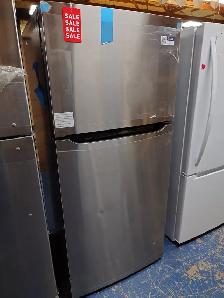 Frigidaire '30' Stainless Steel Top Freezer Bottom Fridge - Photo 3