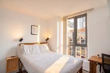 Move In Today! Turnkey Student Room   Free Cleaning Service