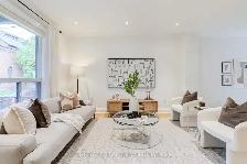 Beautiful 4 Bedroom 3 Bathroom House in South Riverdale - Photo 2