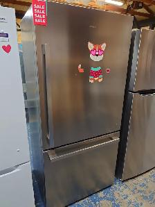 HiSense '31' Stainless Steel Bottom Freezer Top Fridge on Sale‼️ - Photo 3