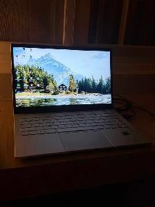 HP Pavilion i7-1255/16gb/500ssdhd/Win11.HP i7 12th gen laptop - Photo 2