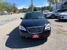 2014 Chrysler 200 LX - Photo 10