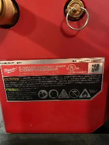 Milwaukee M18 Fuel 2840-20 2 Gallon Air Compressor Multi-Tool – - Photo 2