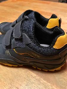 Boys Shoes - Photo 3