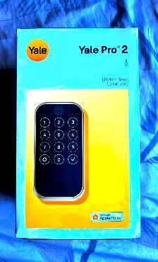 BRAND NEW Yale Pro 2 Touchscreen Smart Lock