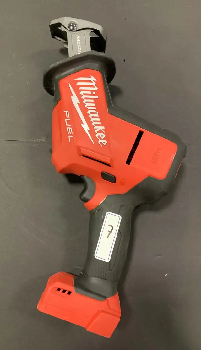 Milwaukee M18 2719-20 Reciprocating Saw Multi-Tool – For Parts/R