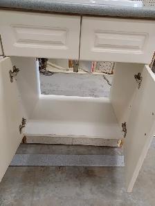 Double White Bathroom Vanity - Photo 6