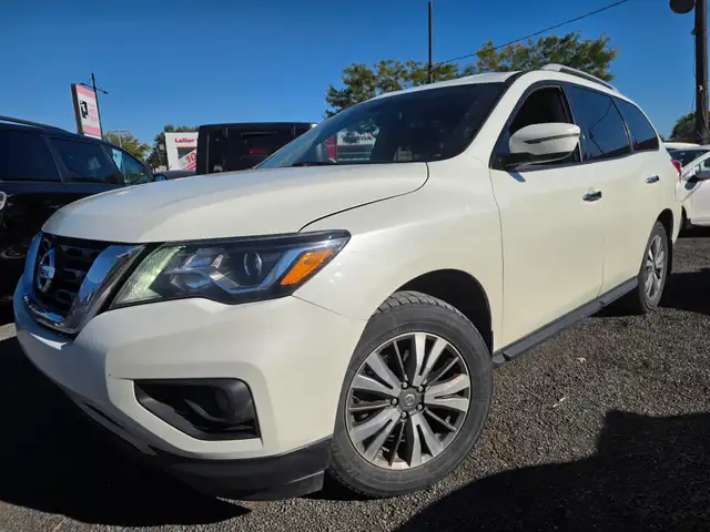 2020 Nissan Pathfinder SV TECH 4X4 7 PASSAGER GARANTIE 1 ANS