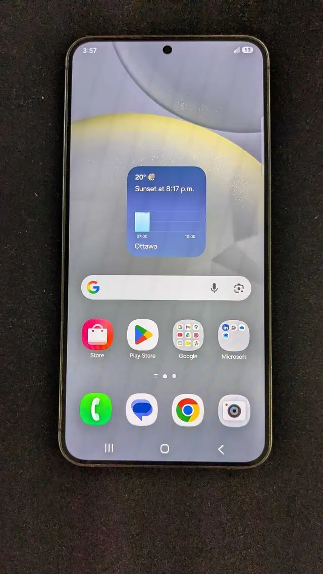 Samsung Galaxy S24  — 256GB (Unlocked)