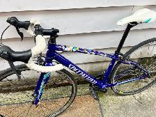 Specialized woman’s road bike - Photo 2