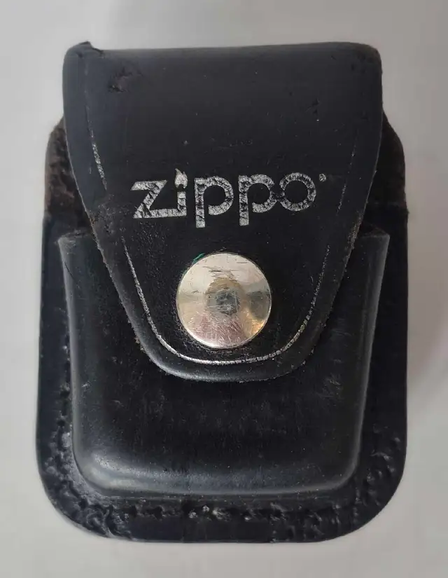 Zippo Lighter Leather Pouch (33258136)