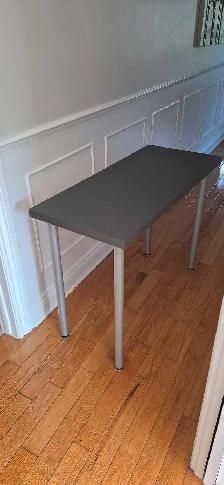 Table Ikea