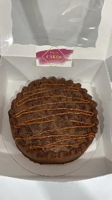 Best Chocolate cake ganache with Dulce de Leche - Photo 4