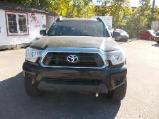 2012 Toyota Tacoma SR 5 - Photo 2