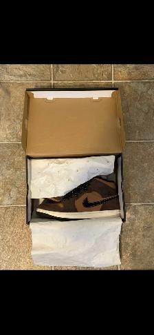 Air Jordan’s Choc (New) - Photo 2