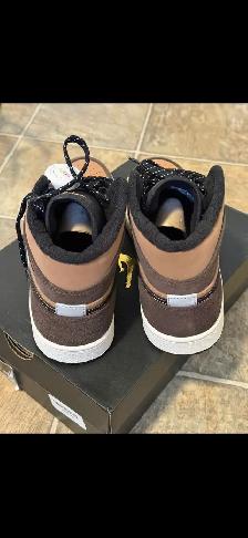 Air Jordan’s Choc (New) - Photo 5