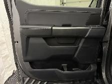 2023 Ford F-150 | XLT 302A SPORT | BLACK APPEARANCE - Photo 38