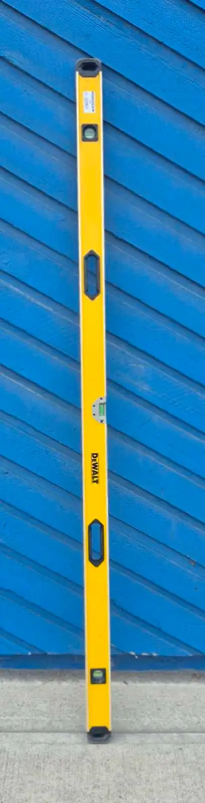 78' Dewalt DWHT48079 Level (32012779)