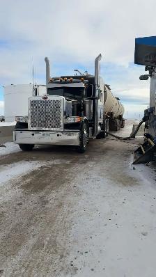 Super B crude hauler - Photo 2