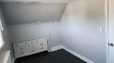 2-Bedroom Main & Upper Floor House – Downtown Brampton – Nov - Photo 10