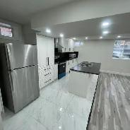 $1900 All Inclusive Angus 2 Bed   2 Parking - Photo 8
