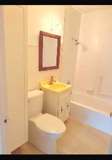 Furnished Room for Rent – Central Pickering - Photo 2