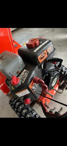 Ariens Deluxe Snowblower - Photo 3