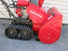 Souffleuse HONDA HSS724ACT Snowblower Souffleur chenilles - Photo 2