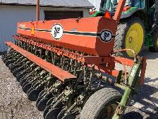 TYE GRAIN DRILL FOR SALE