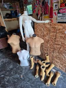 Halloween display pieces