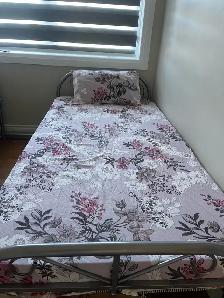 Bed/Mattress for sale