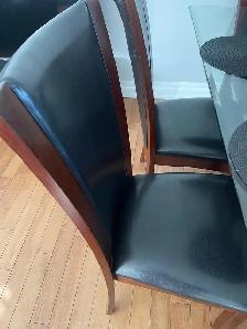 Dining table for sale! - Photo 2