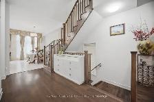 Large 3 Bed 4 Baths Townhouse for Rent Near 400 / Major Mackenzi - Photo 2